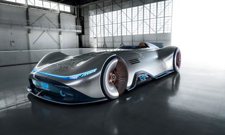 EQ Silver Arrow: Estética da Vanguarda