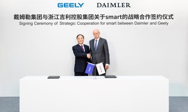 Parceria entre Daimler e Geely para produzir nova geração do Smart