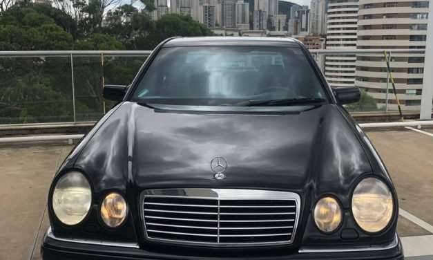 Classe E W210, a Mercedes-Benz que você verá com outros olhos