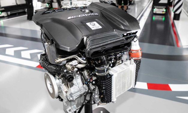 Mercedes-AMG M139, um quatro cilindros que produz até 416 cv