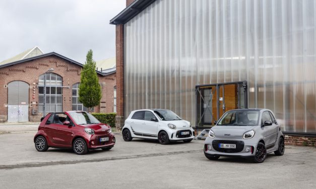 Novo Smart EQ Fortwo e Forfour iniciam o futuro 100% elétrico da marca