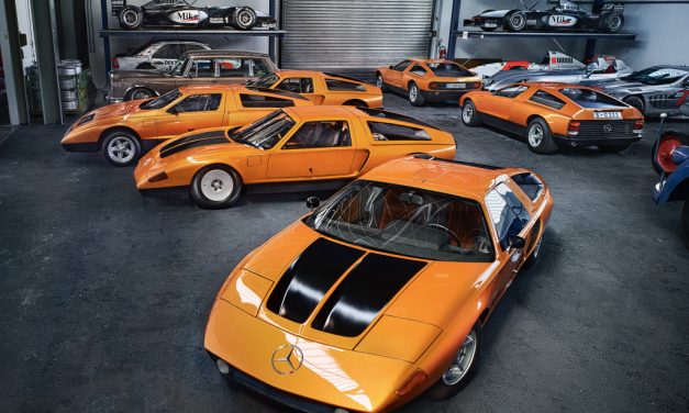 Salões Sagrados, os tesouros do museu Mercedes-Benz em formato de livro