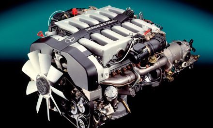 Próximo Mercedes Classe S terá uma nova variante do motor V12