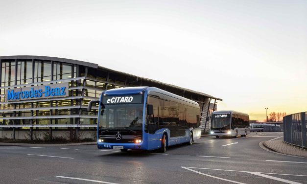 Mercedes-Benz comemora marco histórico de 55.555 ônibus urbanos da linha Citaro produzidos