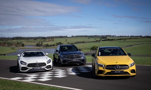 Mercedes-Benz oferece experiência exclusiva em pista no AMG Performance Tour