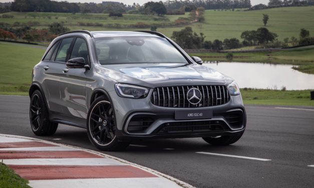 Mercedes-AMG GLC 63 4M chega ao Brasil, potência é de 476 cv