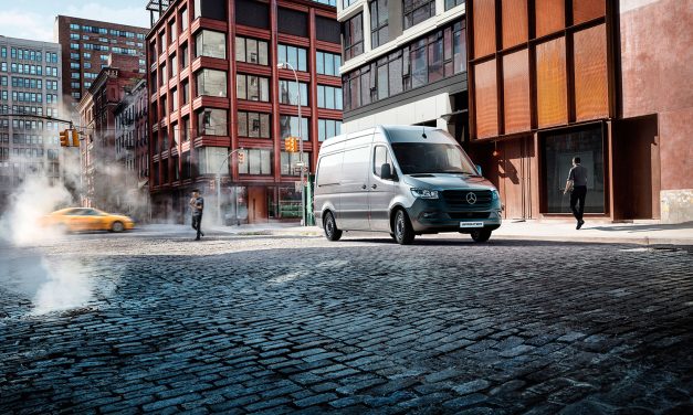 Linha Sprinter, lider no segmento de large vans no Brasil, em 2019