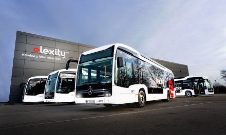 Daimler entrega 16 ônibus elétricos eCitaro para a cidade de Hamburgo na Alemanha