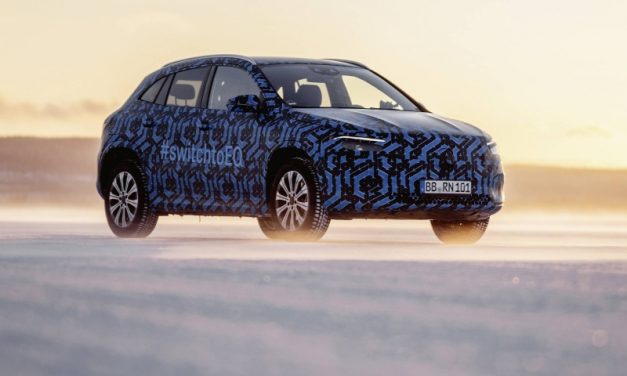 Mercedes-Benz EQA será o menor modelo da gama EQ