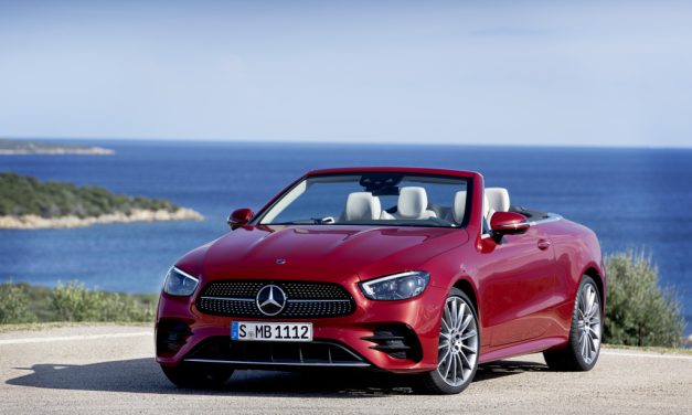Mais luxo e potência aos Mercedes Classe E Cupê e Cabriolet