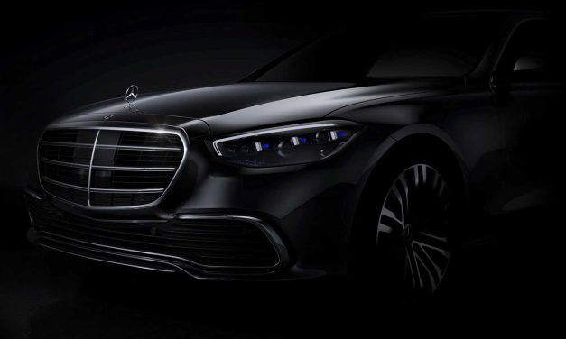 Novo Mercedes-Benz Classe S W223 aparece um teaser oficial