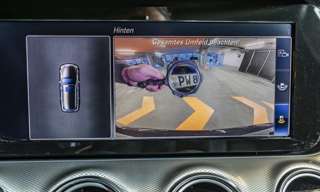 Passado, presente e futuro contam a história do espelho retrovisor