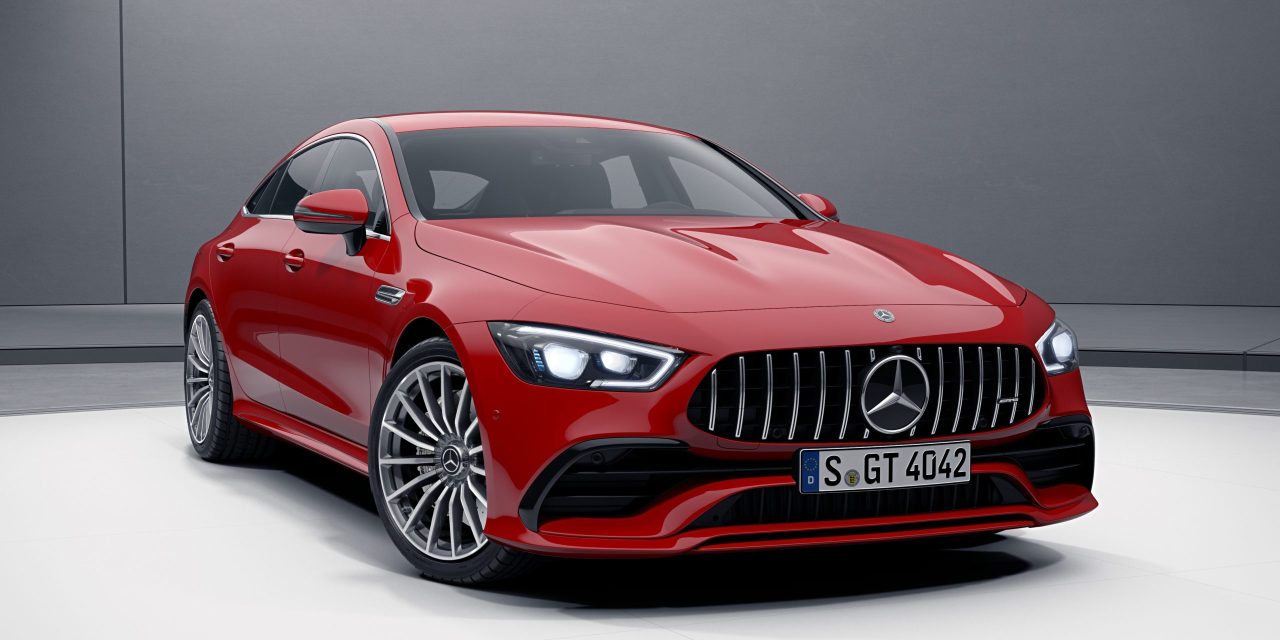 Mercedes-AMG GT 43 de tração traseira sai de linha
