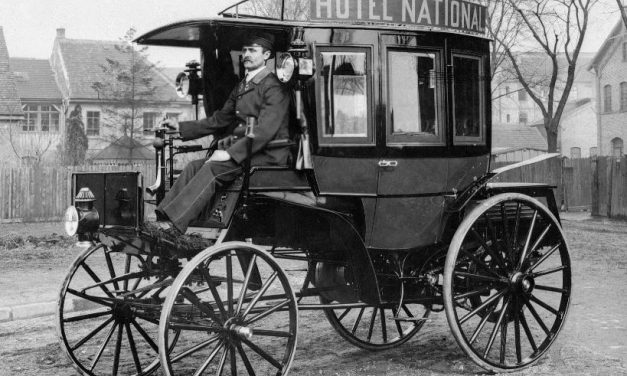 125 anos do ônibus motorizado, fruto da genialidade de Carl Benz