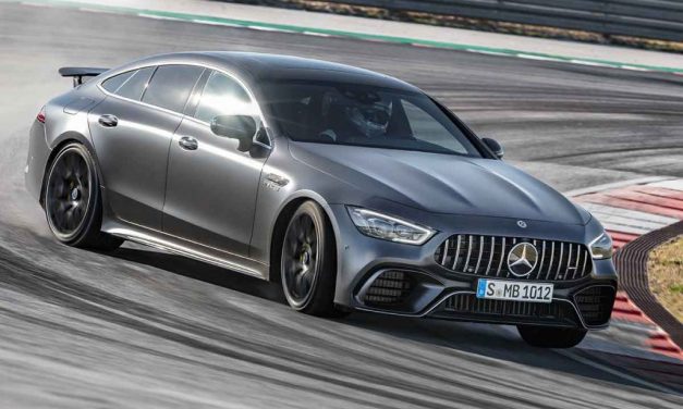 Mercedes-AMG GT 63 S 4MATIC+ “CARBON” é criado para o mercado brasileiro