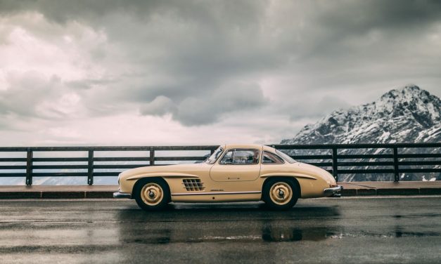 Raro Mercedes-Benz 300 SL em alumínio está à venda