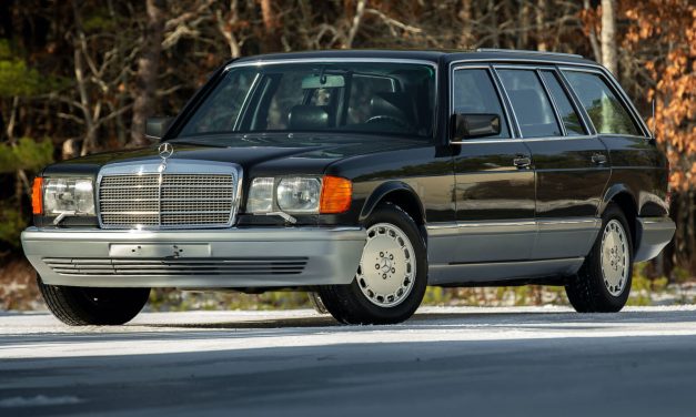 Vagão-dormitório, Mercedes-Benz 560 convertido para uma veloz perua de 300 cv