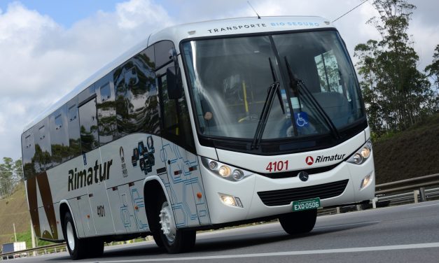 Mercedes-Benz do Brasil alcança o marco histórico de 50 anos da linha OF de chassis de ônibus
