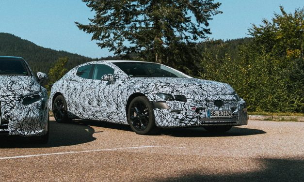 Mercedes-Benz EQE irá estrear em setembro de 2021