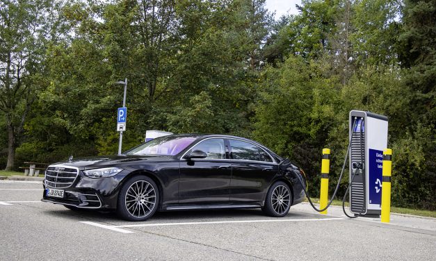 Mercedes Classe S (W 223) agora pode ser encomendada com o sistema híbrido plug-in