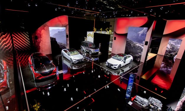 Mercedes-Benz apresenta no IAA 2021 carros conceitos e amplia família de modelos 100% elétricos de luxo