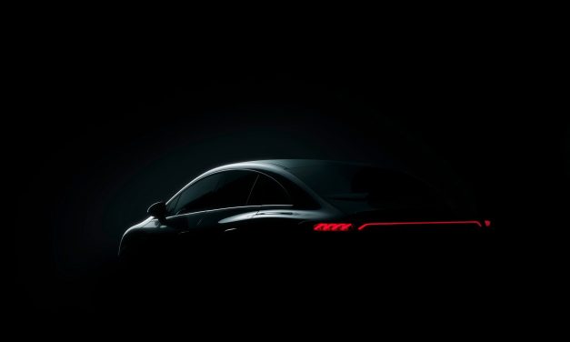 Mercedes exibe vídeo do futuro sedã elétrico EQE
