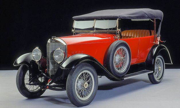 Há 100 anos, a Mercedes apresentava os primeiros carros dotados de compressores mecânicos