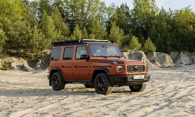 Mercedes-Benz aprimora o Classe G com linha Profissional, visual ainda mais fora de estrada
