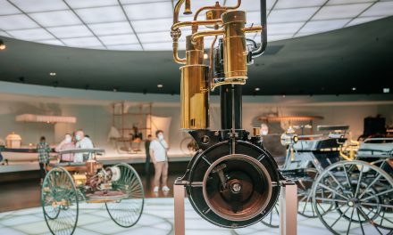 O “relógio de pêndulo” de Gottlieb Daimler