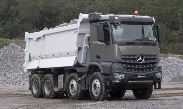 Mercedes-Benz oferece customização do Arocs para atendimento a demandas específicas de clientes