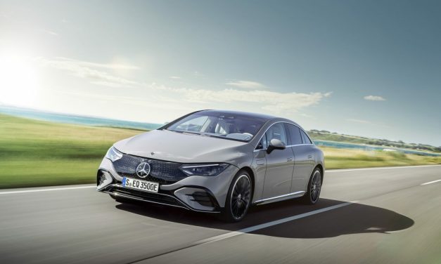 Mercedes EQ 350+e Mercedes AMG 43 4MATIC são lançados oficialmente