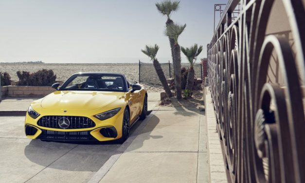 Mercedes-AMG SL 43 ganha motor M139 e tecnologia de 48 volts