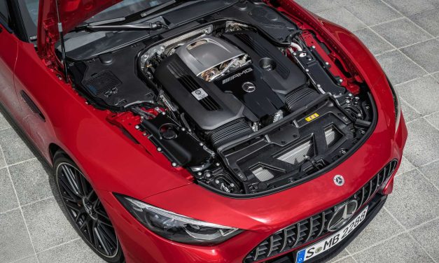 Mercedes SL, possível versão 43 AMG, poderá contar com um motor de 4 cilindros de 400 cv