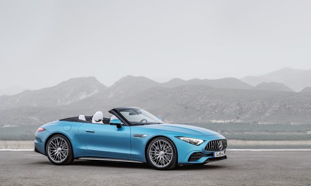 Mercedes-AMG SL 43 ganha motor turbo de 4 cilindros com tecnologia derivada da F1