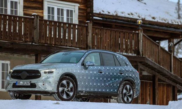 Novo Mercedes GLC, apresentação será em junho