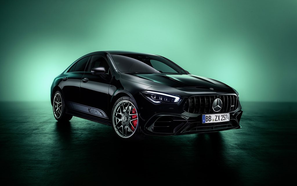 Mercedes-AMG A 45 e CLA 45 ganham edição "Edition 55" em comemoração ao aniversário da marca