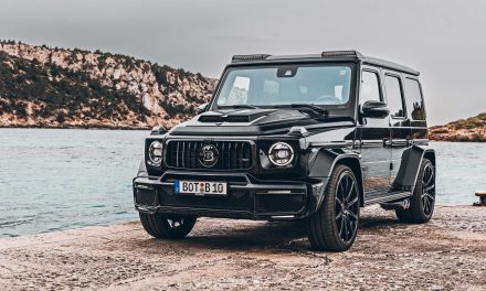 Brabus 900 Superblack, quando um Classe G 63 AMG transforma-se em um super esportivo