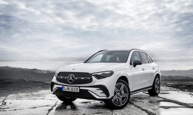 Mercedes-Benz inicia às vendas do novo utilitário esportivo GLC