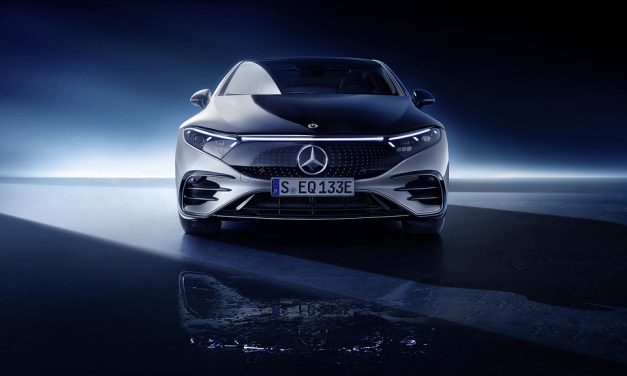 A evolução da grade do radiador, o rosto dos automóveis Mercedes-Benz