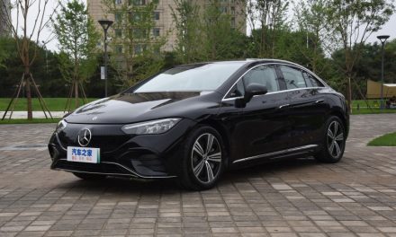 Mercedes-EQE estará disponível oficialmente na China a partir de 24 de agosto