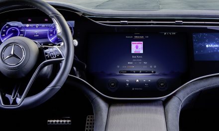 Apple Music e Mercedes-Benz trazem áudio espacial imersivo premium para motoristas