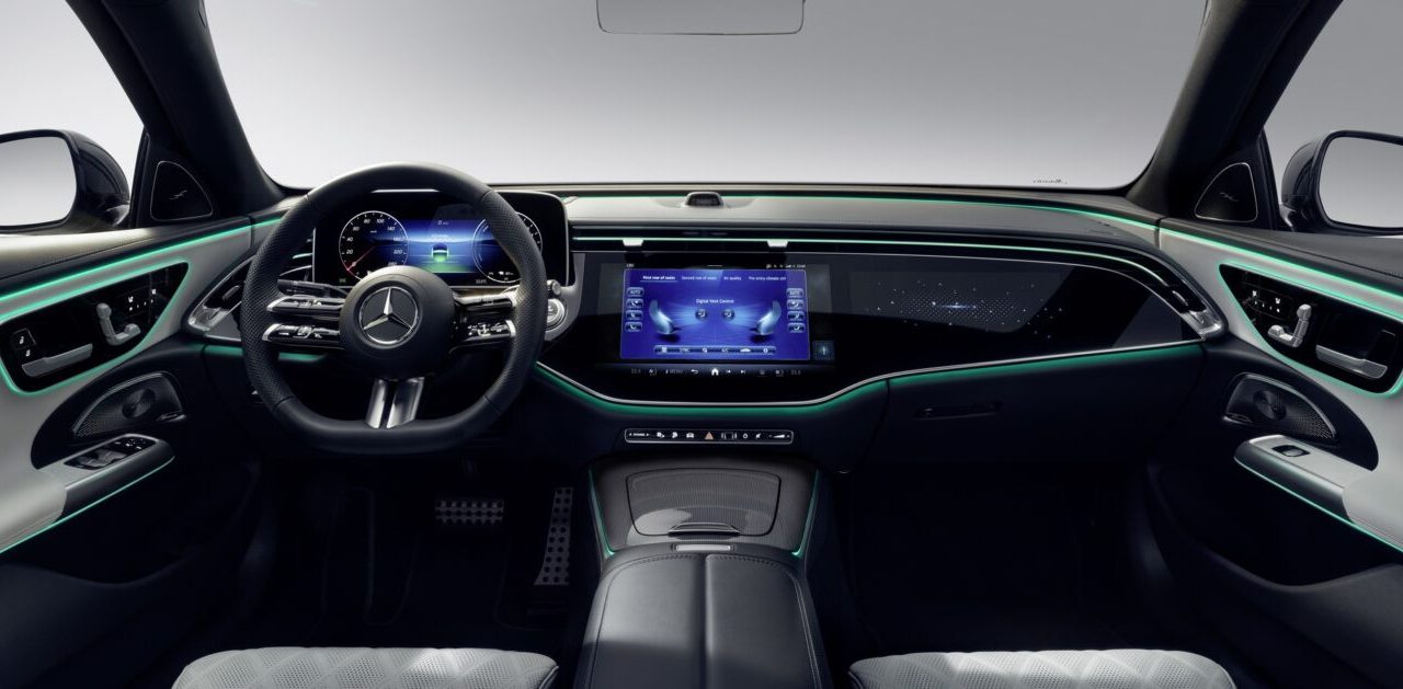 Veja o sistema de climatização eletrônica do novo Mercedes Classe E 214 funcionar