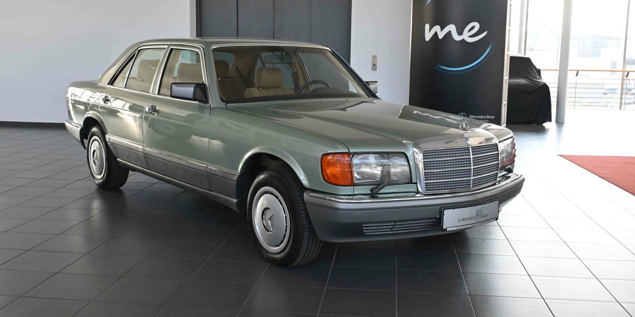 Mercedes-Benz 300 SE na rara cor verde-cravo metálico, à venda na Lorinser Classic