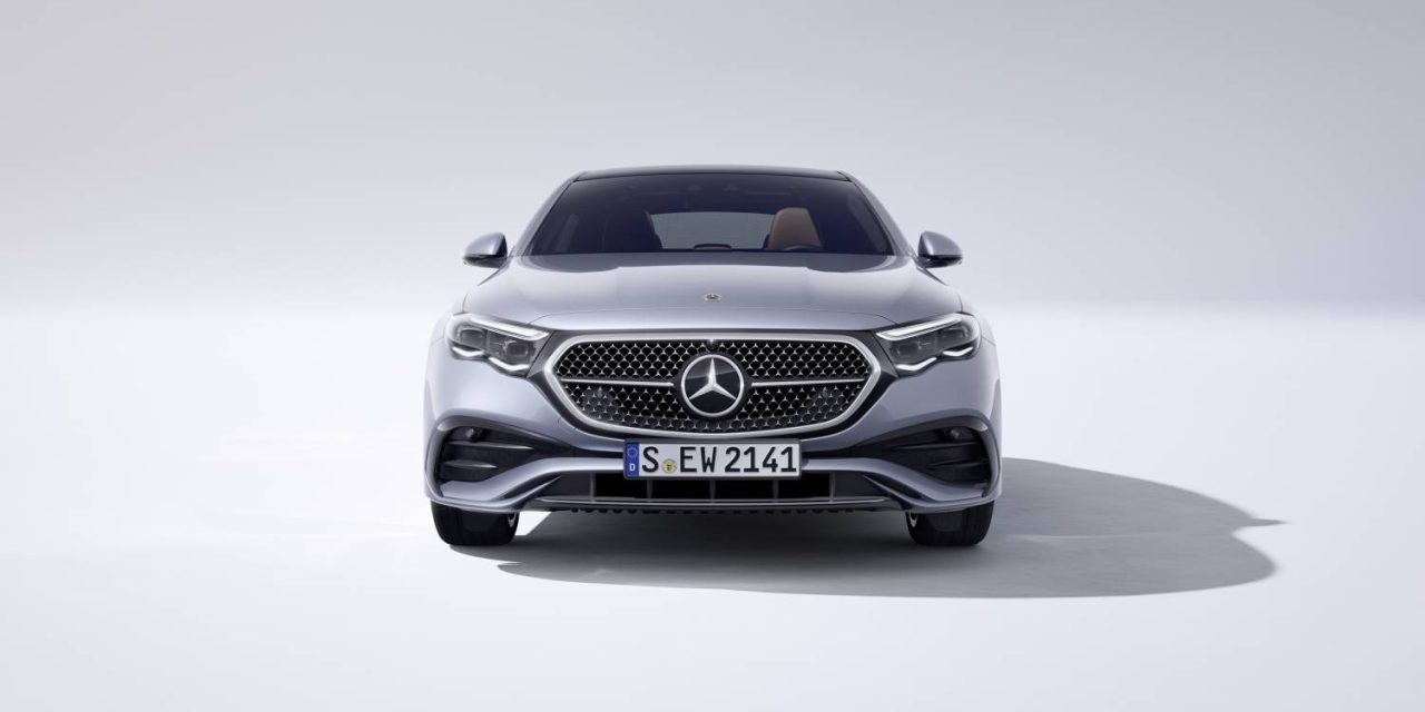 Mercedes-Benz divulga as versões de acabamento do novo Classe E Série 214
