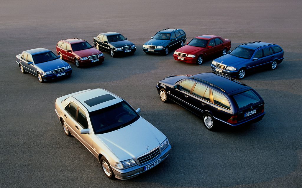 Há 30 anos, era apresentada a série 202, o primeiro Mercedes-Benz Classe C