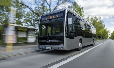 Ônibus elétrico Mercedes-Benz eCitaro recebe novas baterias NMC 3