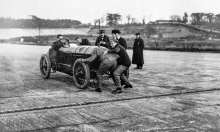 Há 110 anos, o Benz 200 HP batia recorde de velocidade no circuito de Brooklands