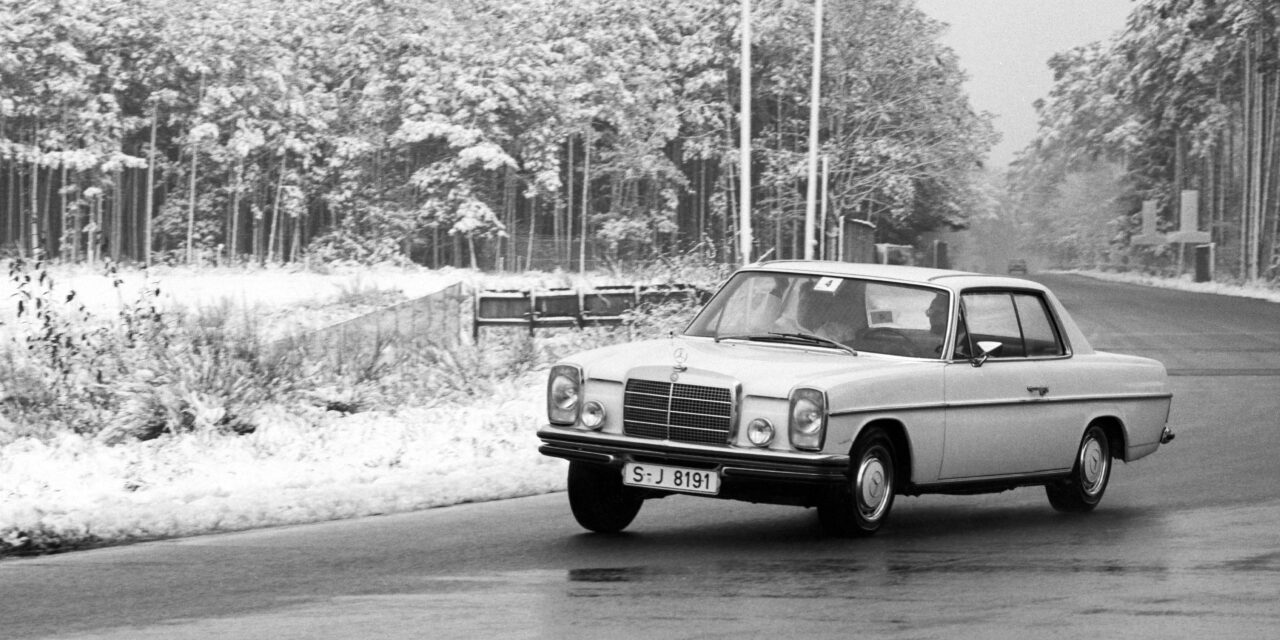 Notas Clássicas Mercedes-Benz 4/2023