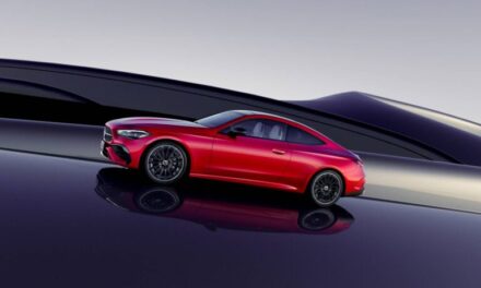 Mercedes-Benz CLE Coupé em termos dimensionais comparados aos Classe C e E Coupé