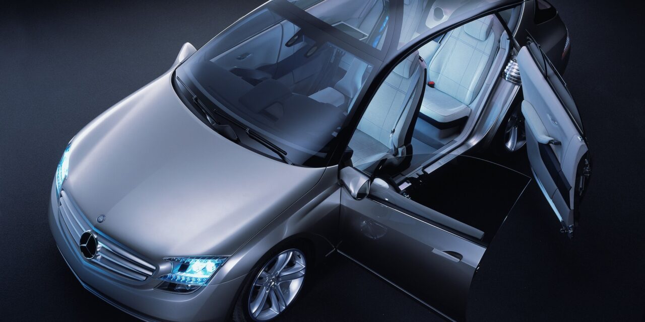 OLHAR PARA O FUTURO: O VEÍCULO DE PESQUISA F 500 MIND